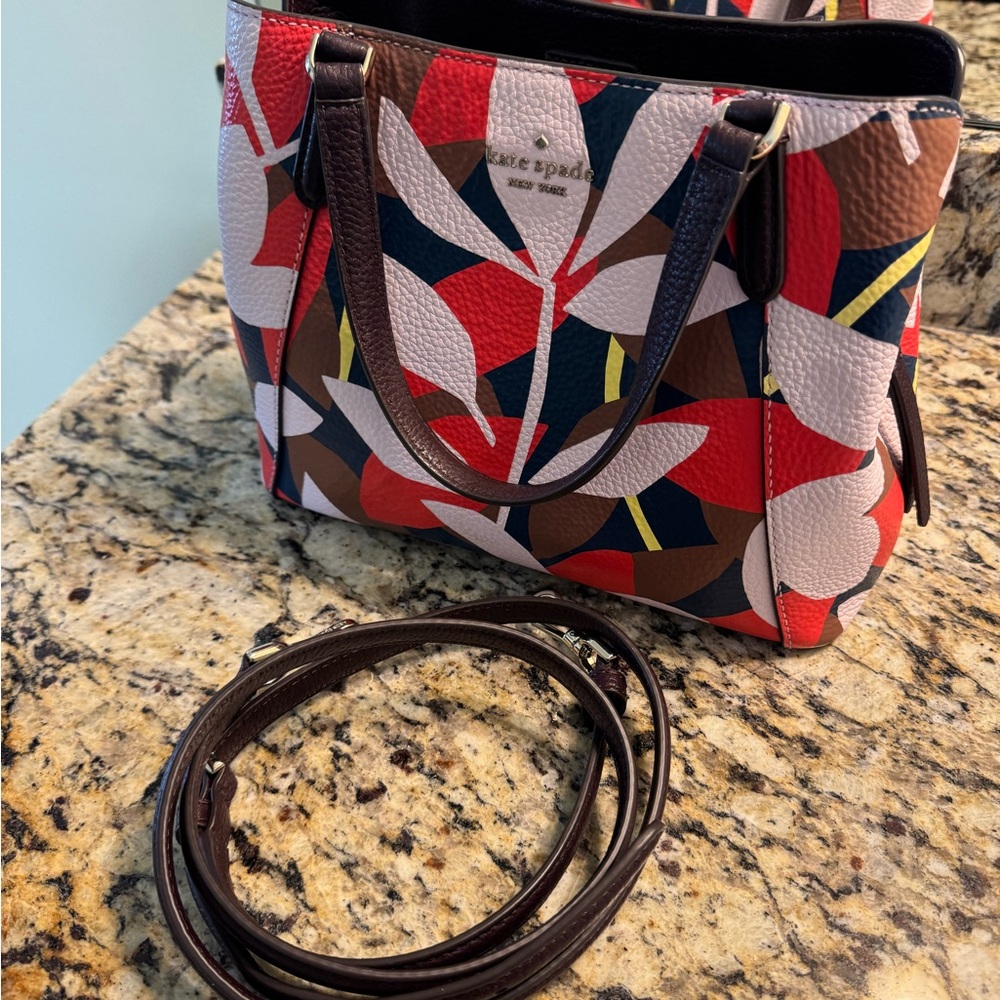 Kate Spade floral pebble leather purse - Picture 6 of 8